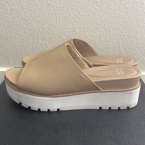 Eileen Fisher Tan Open Toe Mule Wedge Tan Size 8